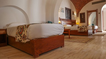 Triple Room - Pool View