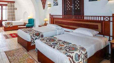 Triple Room - Pool View